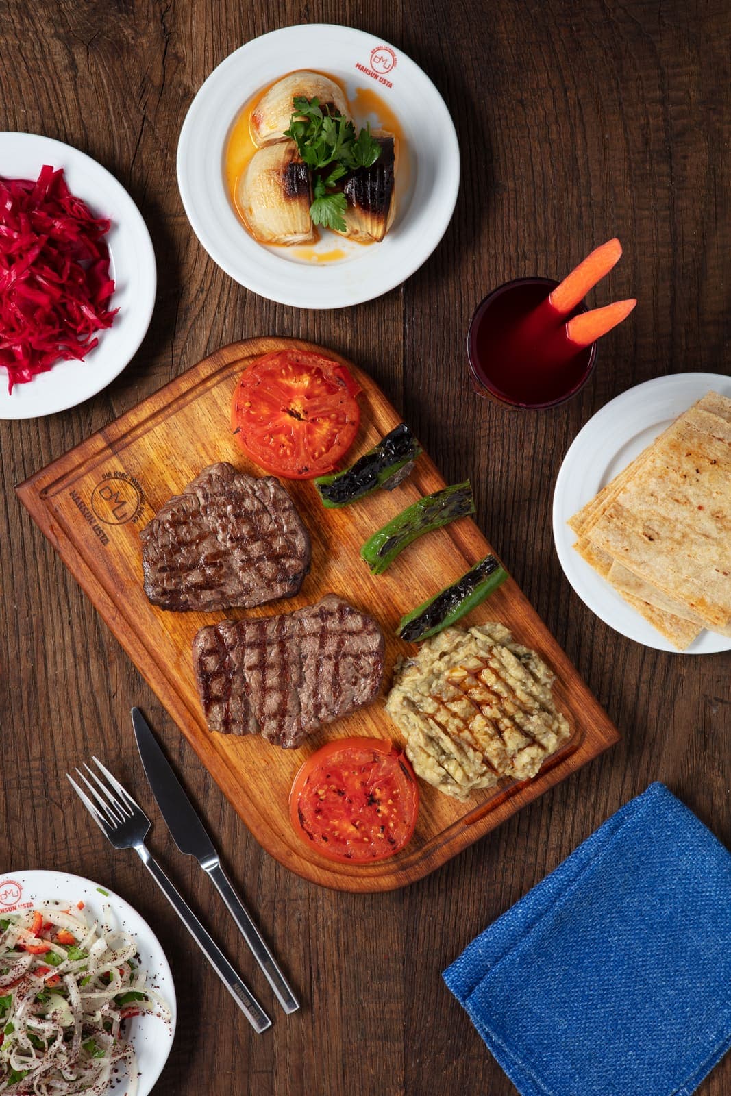 Mahsun Usta Güneşli restoran atmosferi